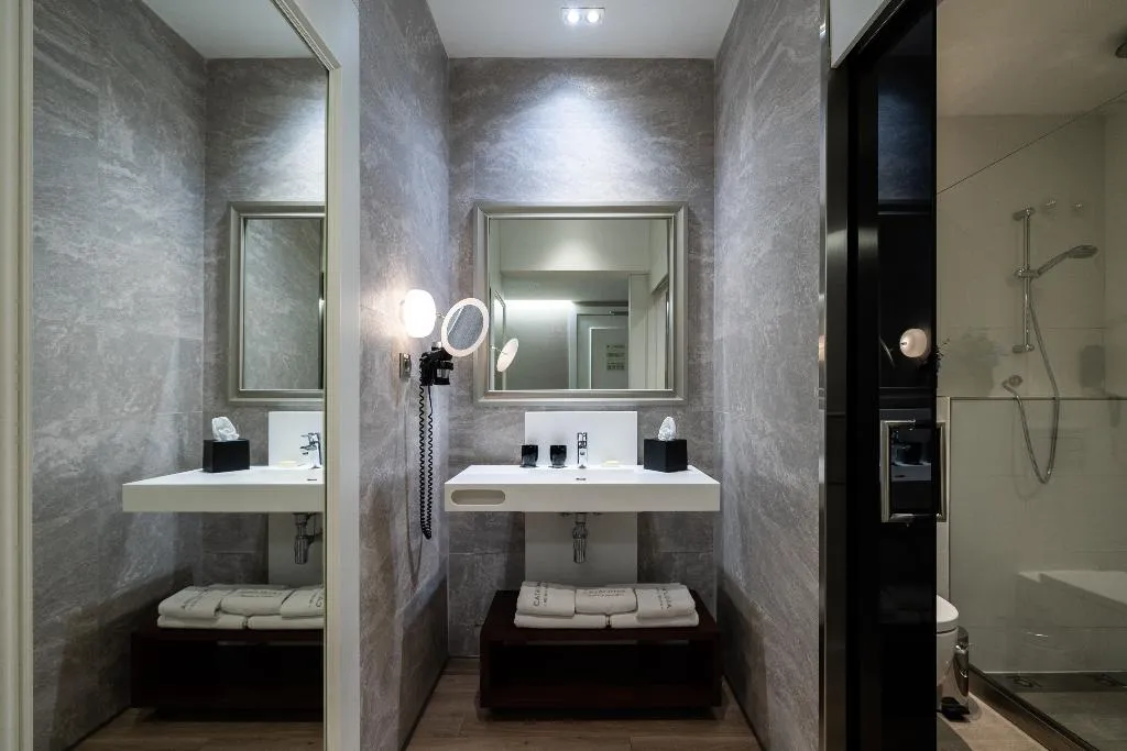 SINGLE STANDARD Room, Catalonia Passeig de Gracia, Barcelona