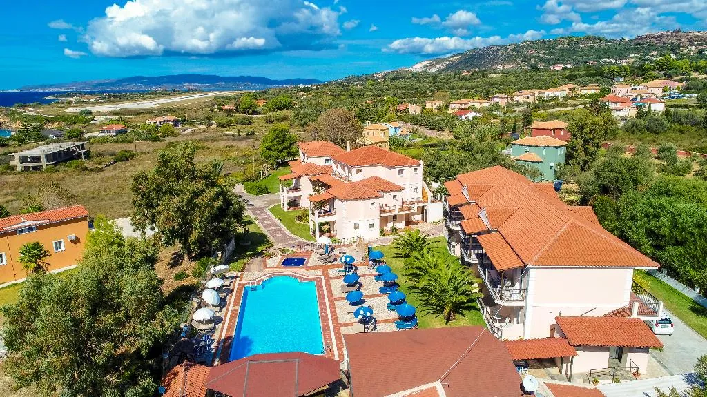 Pool, Sotiris Apartments, Kefallinia