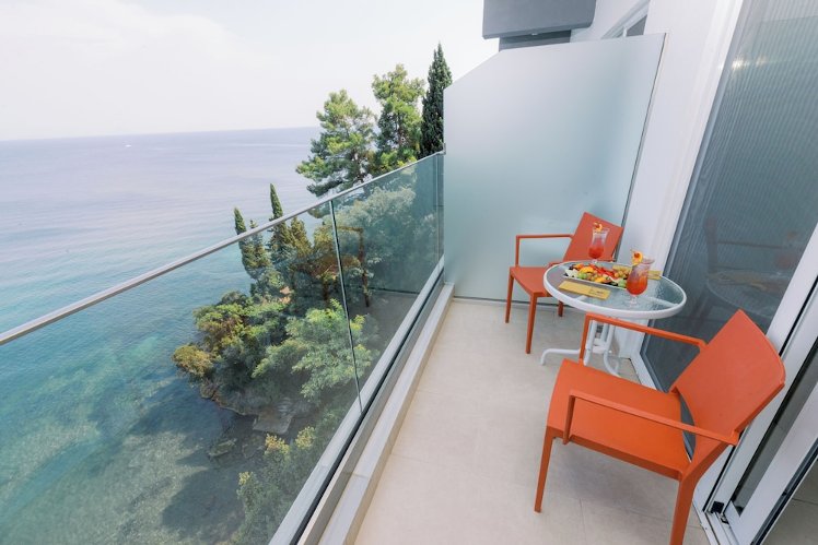 Ray Hotel, Corfu