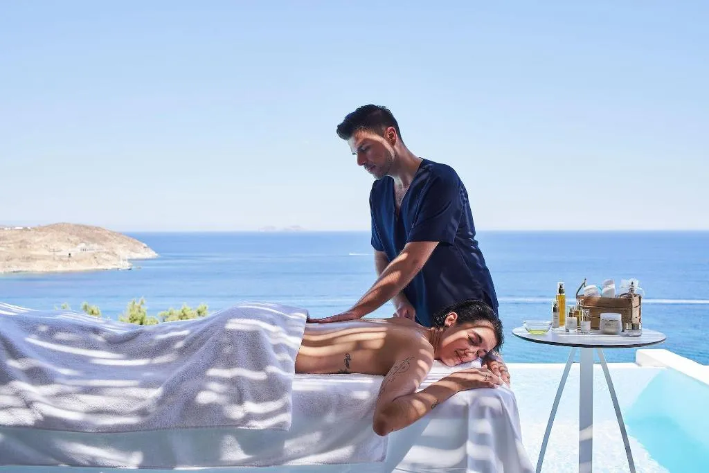 Sports and Entertainment, Radisson Blu Euphoria Resort, Mykonos