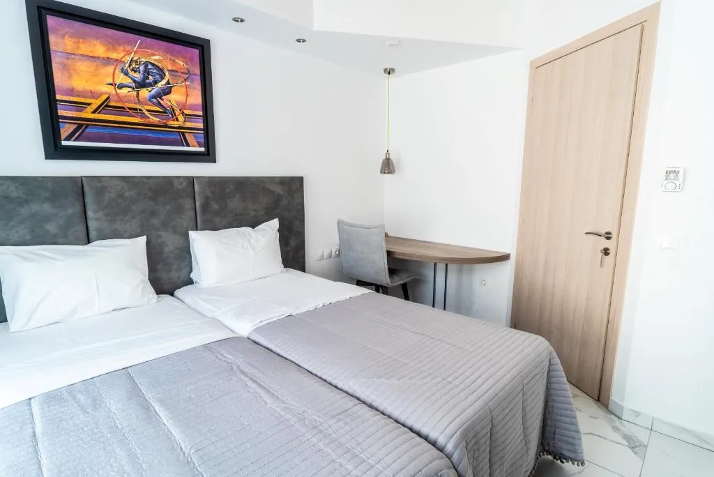 APARTMENT WITH JACUZZI WITH VIEWS Room, Sea And The City, Halkidiki