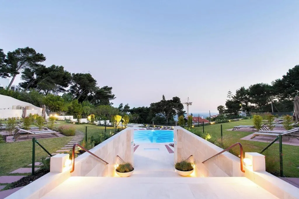 Pool, Four Points By Sheraton Sesimbra, Lisbon