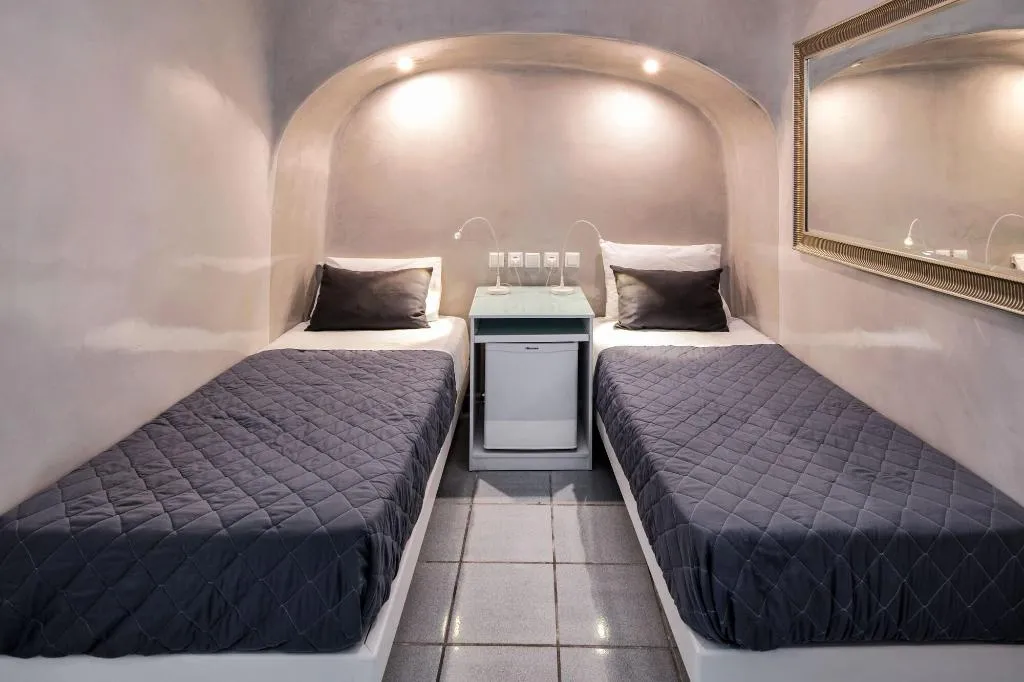 Room, Hotel Katerina's Castle, Santorini