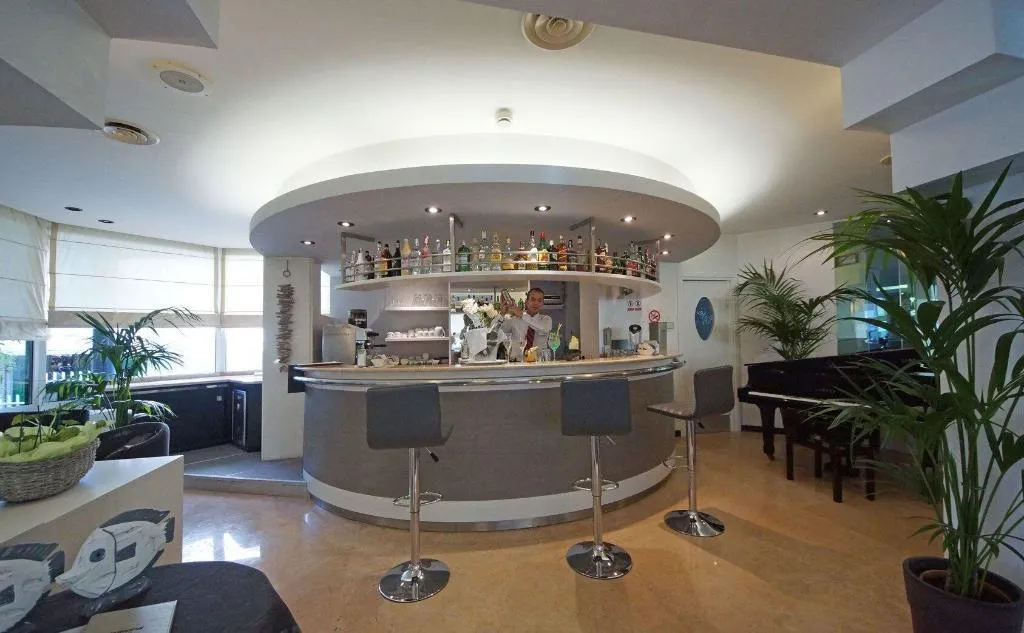 Bar, Hotel Europa, Venice