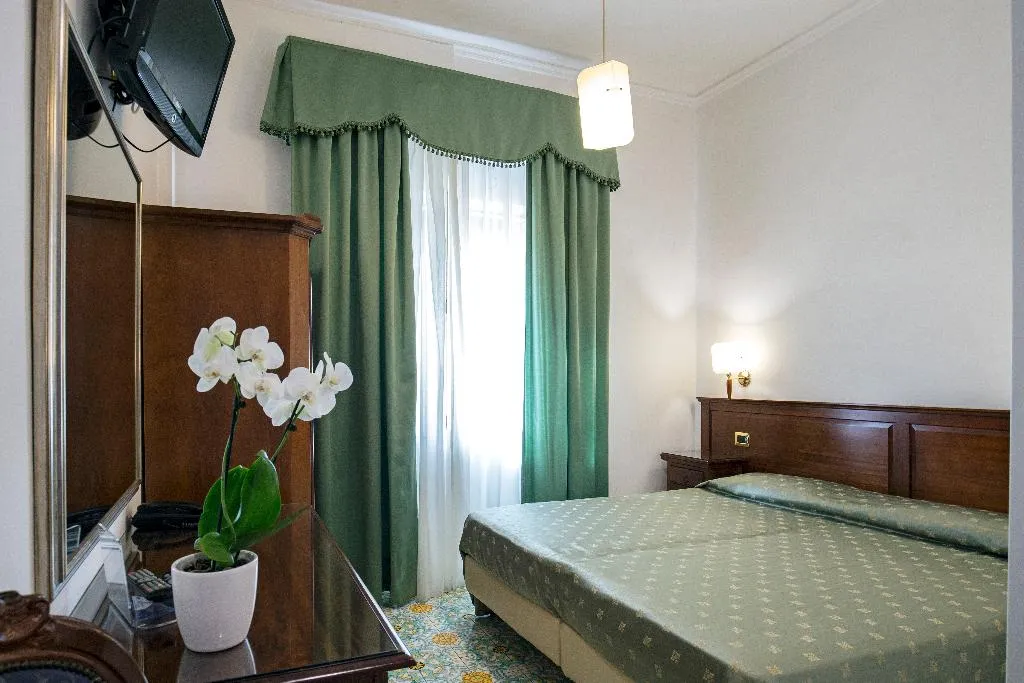 Double or Twin SUPERIOR Room, La Panoramica Hotel, Naples