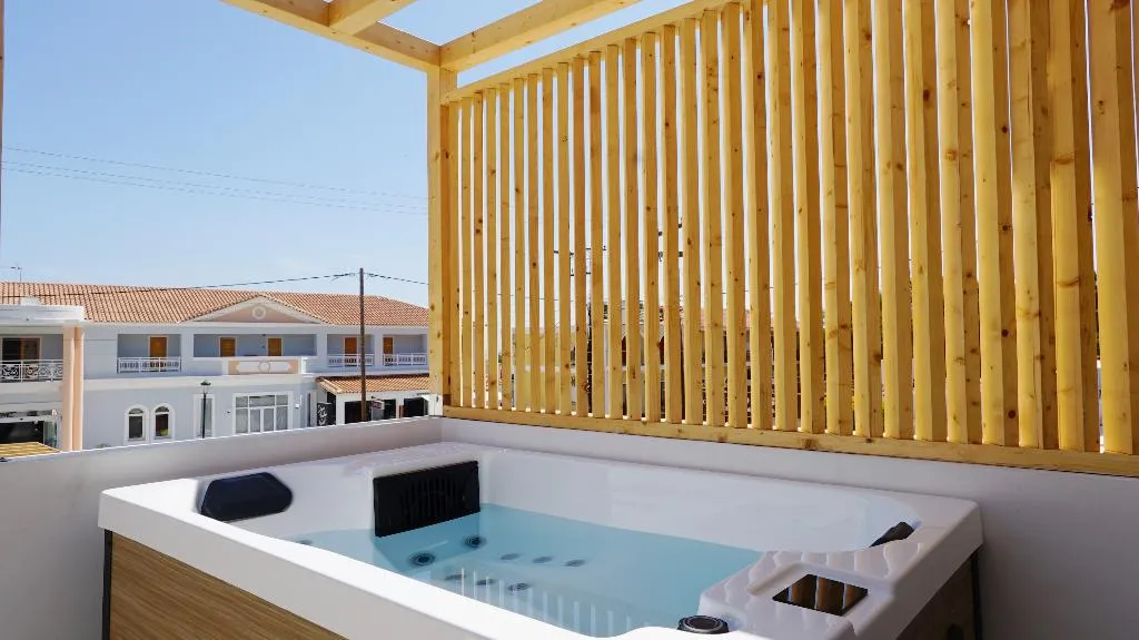 JUNIOR SUITE WITH JACUZZI Room, Diana Palace Hotel Zakynthos, Zante