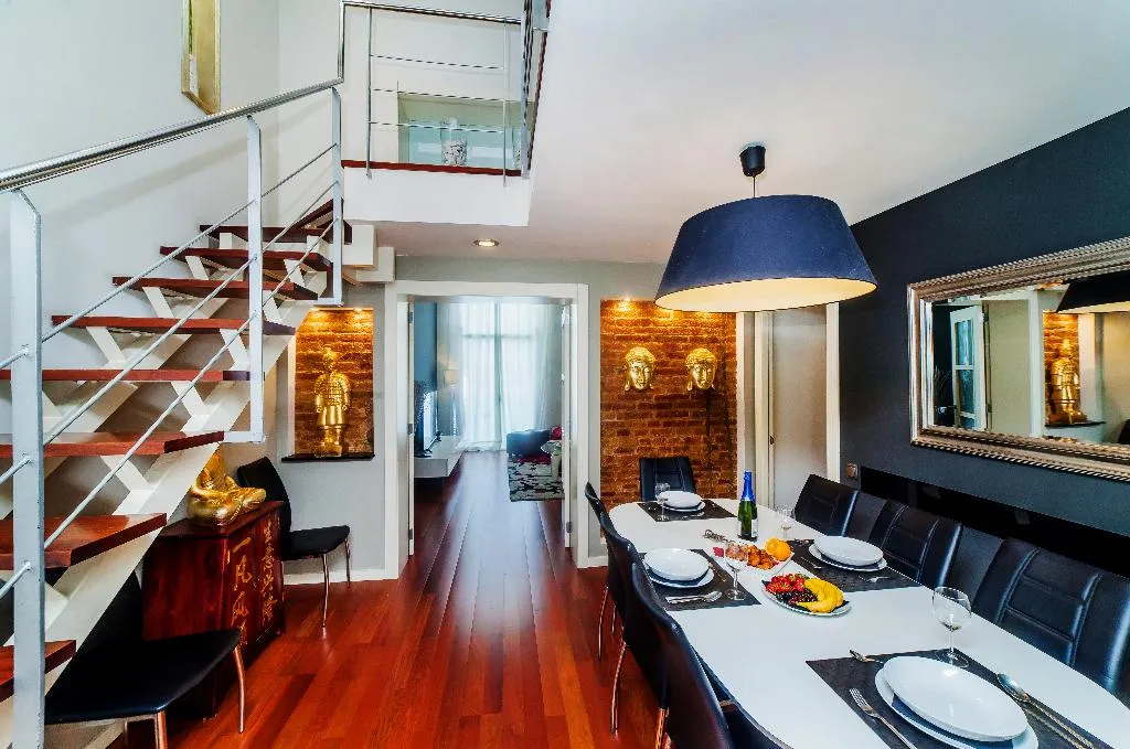 APARTMENT CAPACITY 1 Room, Victoria City Center, Barcelona