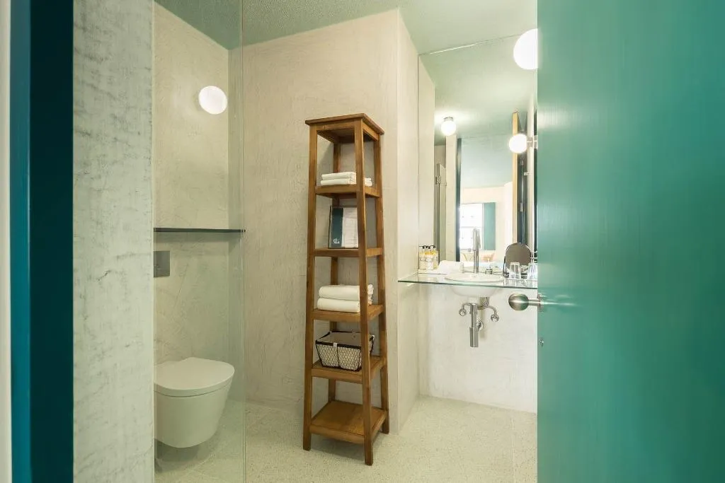 Room, Covelo The Original Rooms And Suites, Porto