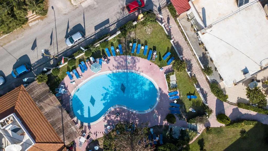 Pool, Lyristis Apartments Plus, Rhodes