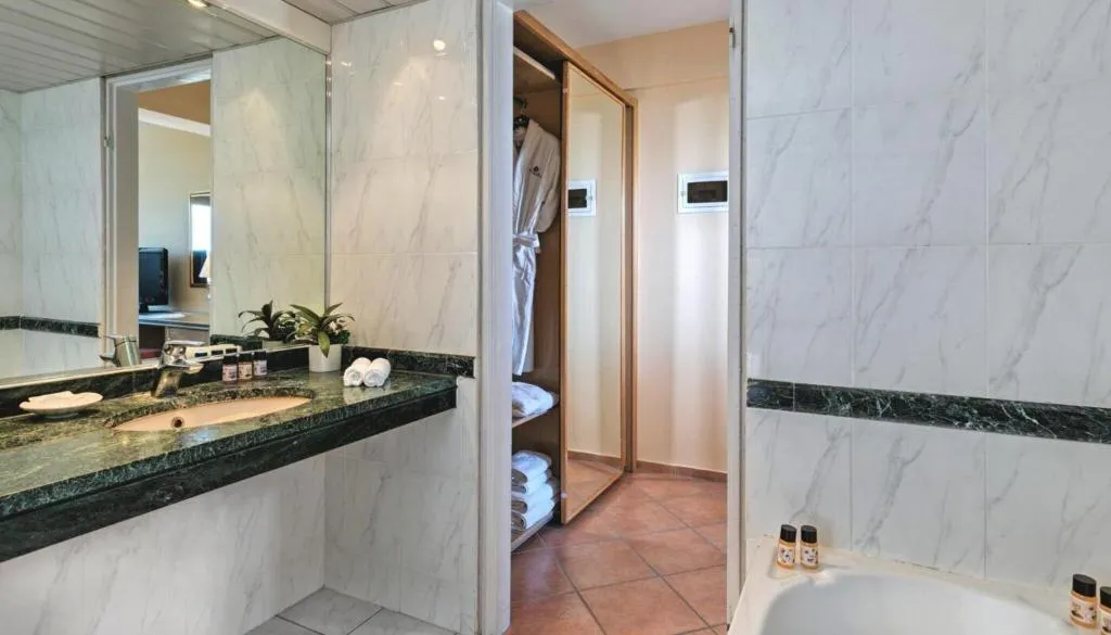 SUITE SUPERIOR Room, Divani Corfu Palace, Corfu
