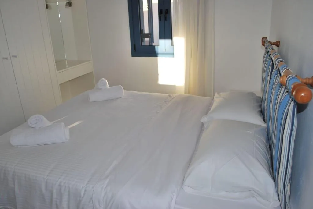 Room, Okirroi Villas and Apts, Crete