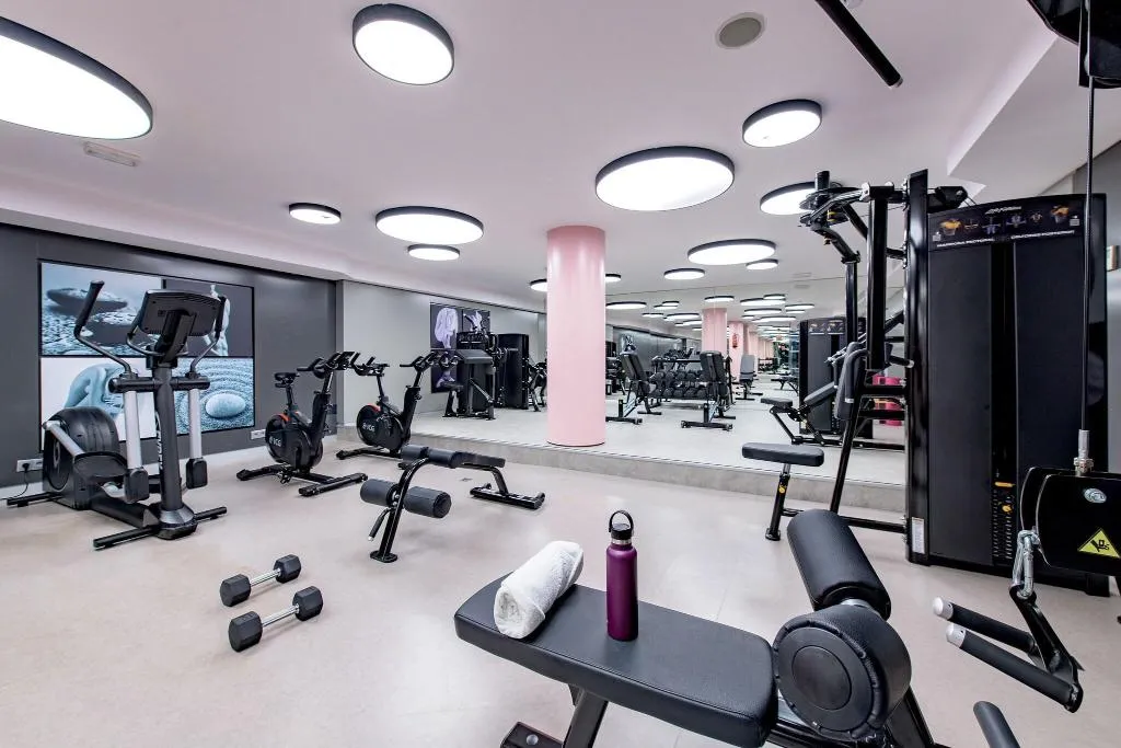 Sports and Entertainment, Hotel Garbi Ibiza & Spa, Ibiza