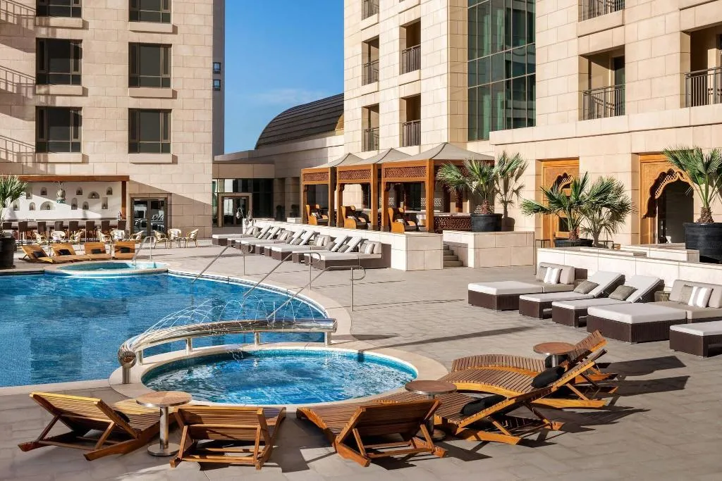 Pool, St.Regis Cairo, Cairo