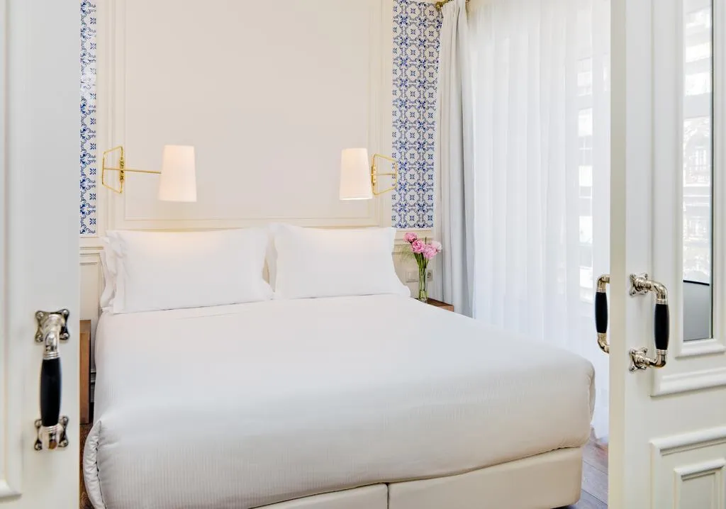 SUITE STANDARD Room, H10 Duque De Loule, Lisbon