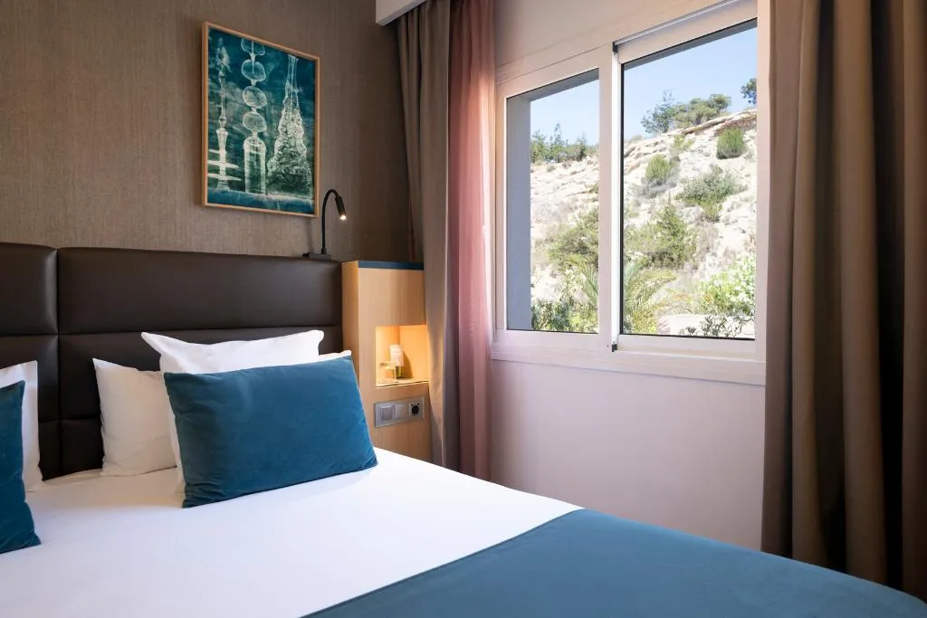 Double or Twin DELUXE Room, Ocean Drive Ibiza, Ibiza