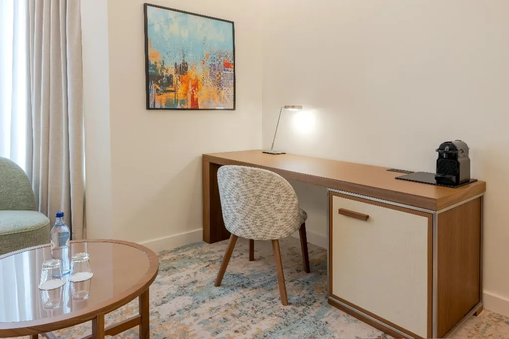 SUITE STANDARD Room, Crowne Plaza Porto, Porto