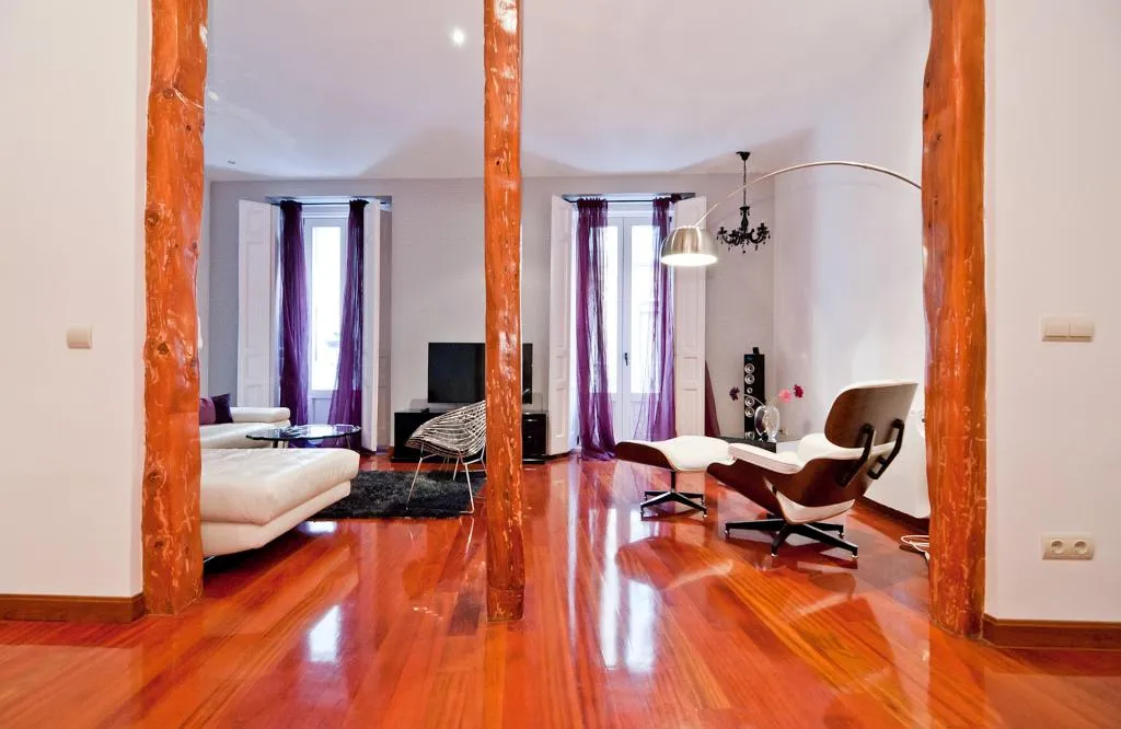 APARTMENT TWO BEDROOMS Room, Smartr Madrid Atocha, Madrid