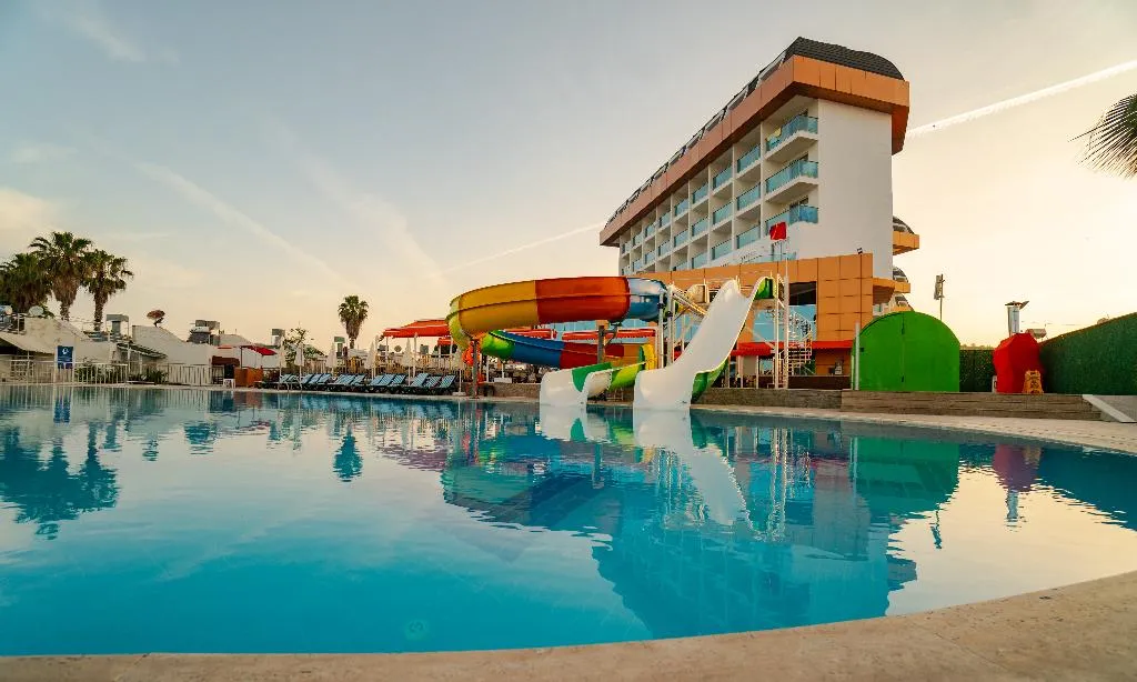 Pool, Throne Beach Resort & SPA, Antalya