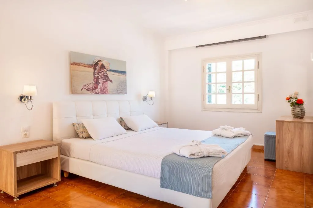 JUNIOR SUITE STANDARD Room, Pelagos Hotel, Corfu