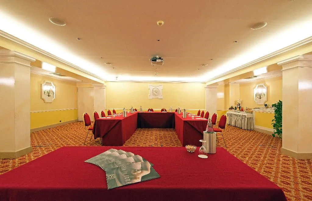 Conferences, Bettoja Hotel Massimo d'Azeglio, Rome
