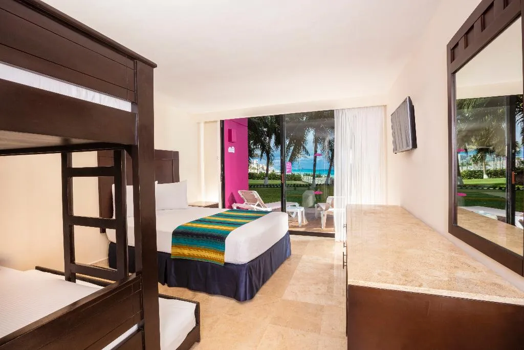 SUITE STANDARD Room, Crown Paradise Club Cancun All Inclusive, Cancun Area