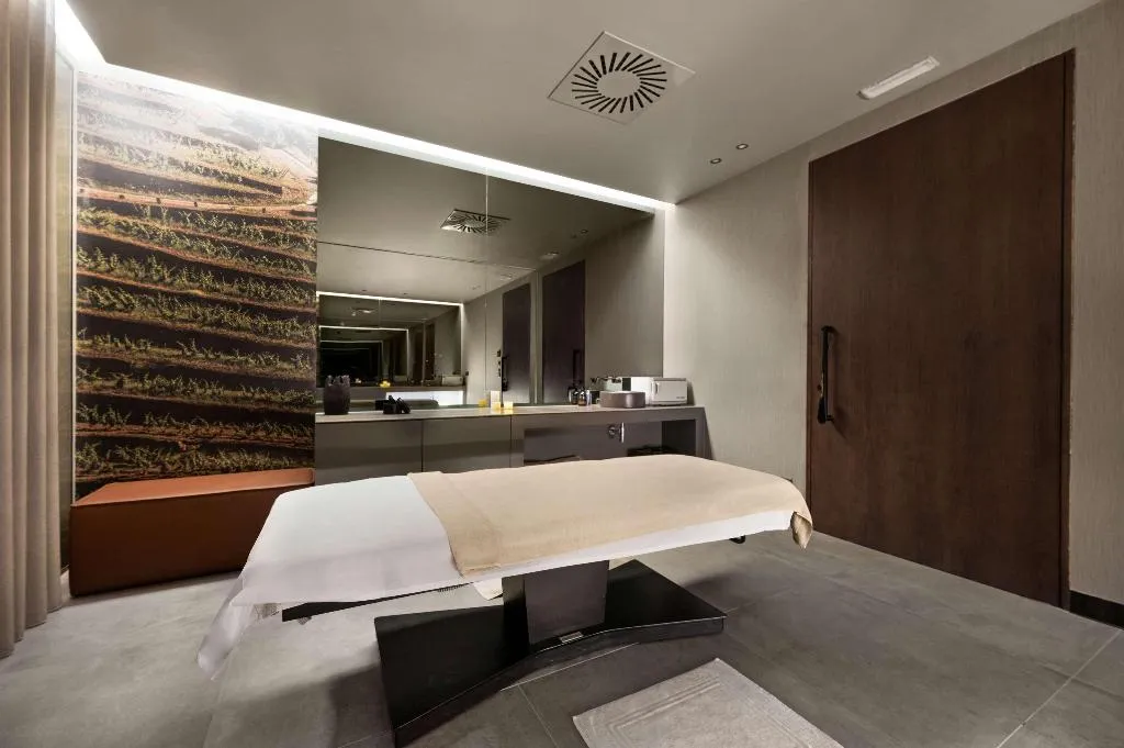 Sports and Entertainment, Hilton Porto Gaia, Porto