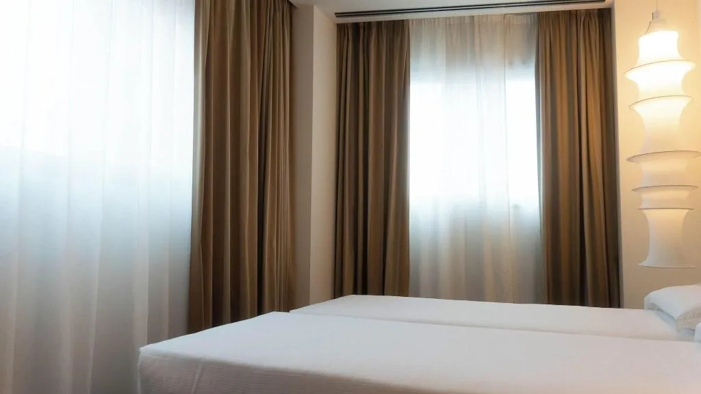 FAMILY ROOM THREE BEDS Room, Cruise, Milan