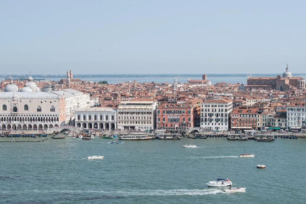 General view, Paganelli, Venice