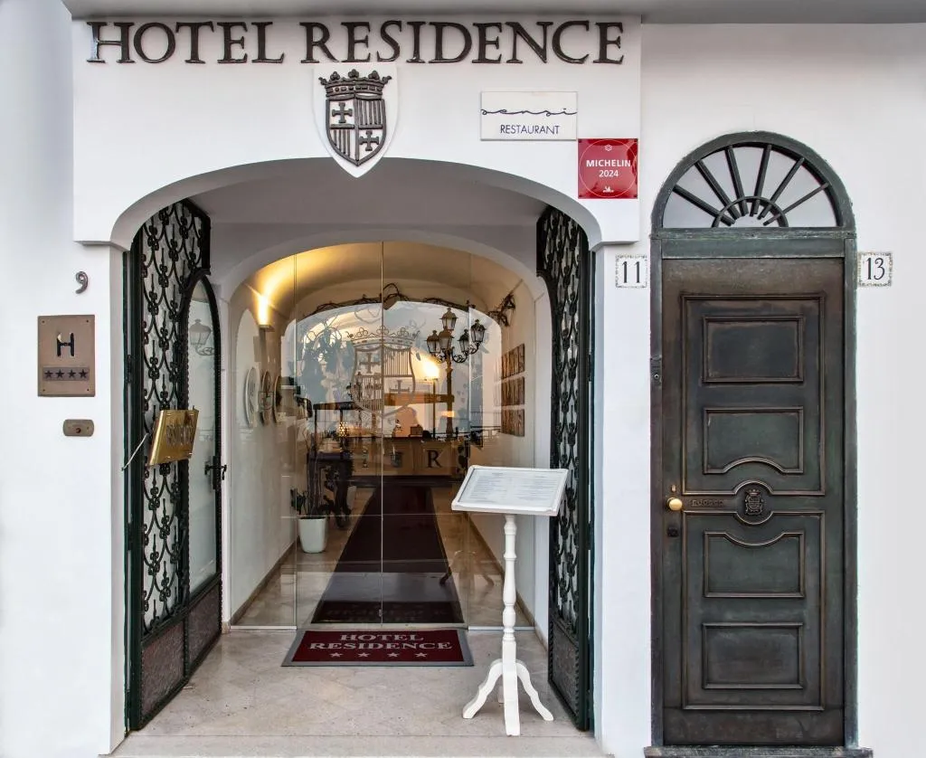 General view, Hotel Residence Amalfi, Naples