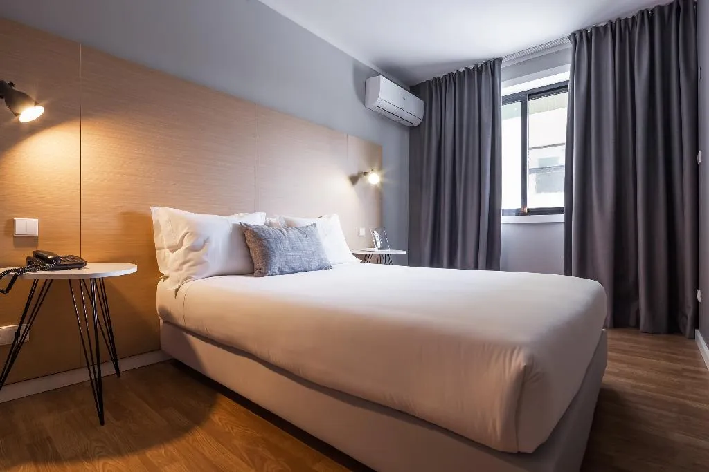 Double or Twin STANDARD Room, ClipHotel Gaia Porto, Porto