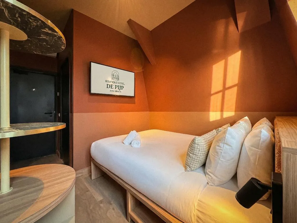 DOUBLE BASIC Room, De Pijp Boutique Hotel, Amsterdam