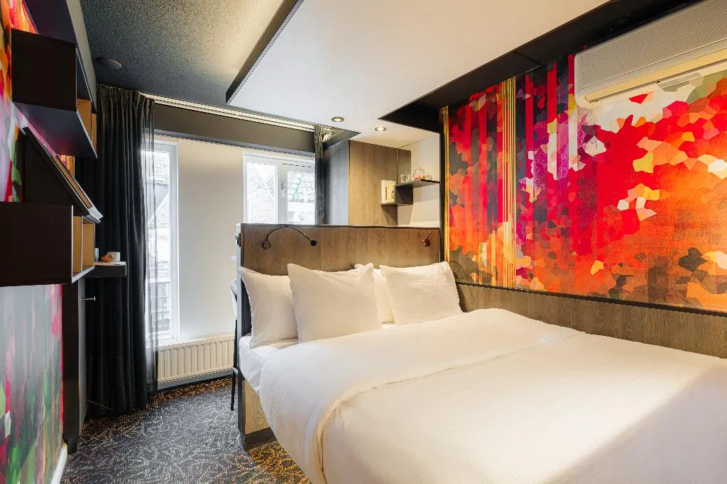 DOUBLE BASIC Room, Leonardo Eden Hotel Amsterdam City Center, Amsterdam