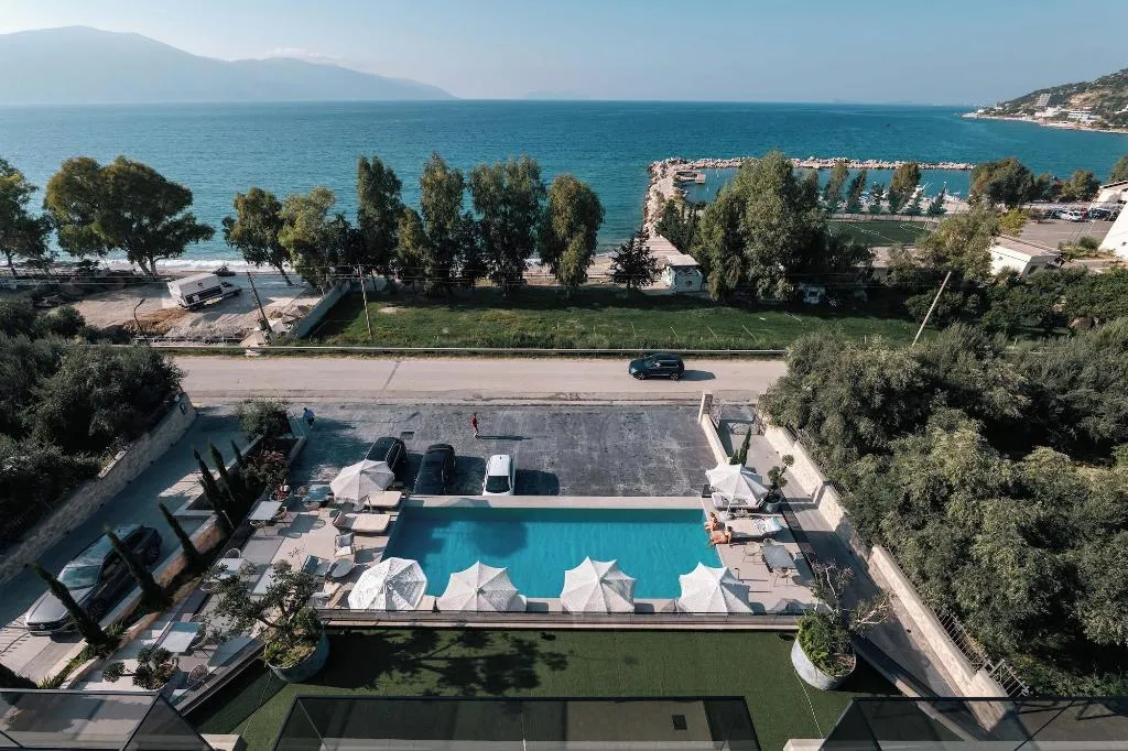 Terrace, Mazarine Hotel, Kavaje