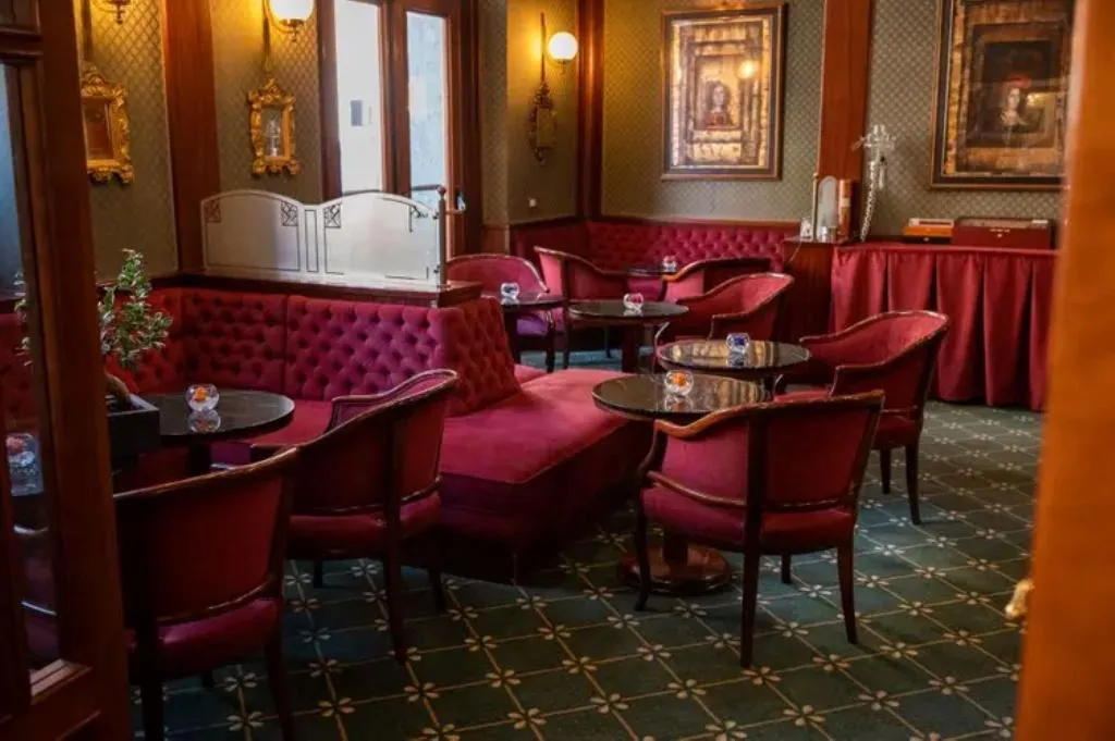 Bar, Room Select Mecenate Palace, Rome
