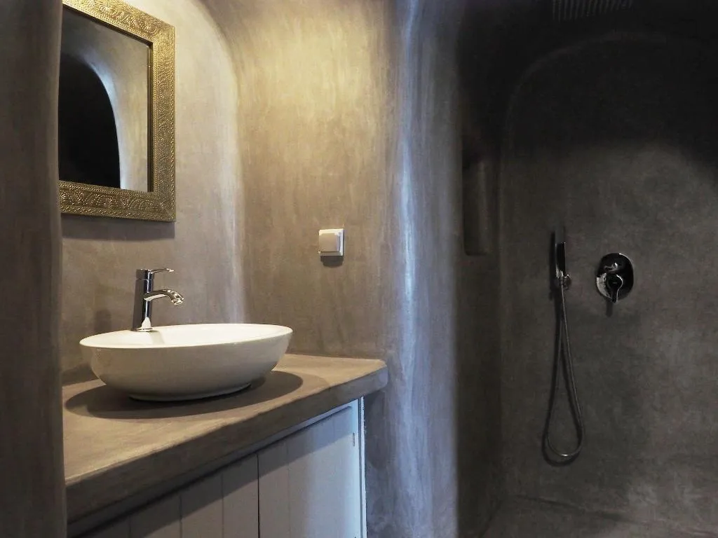 Room, Danae Suites, Santorini