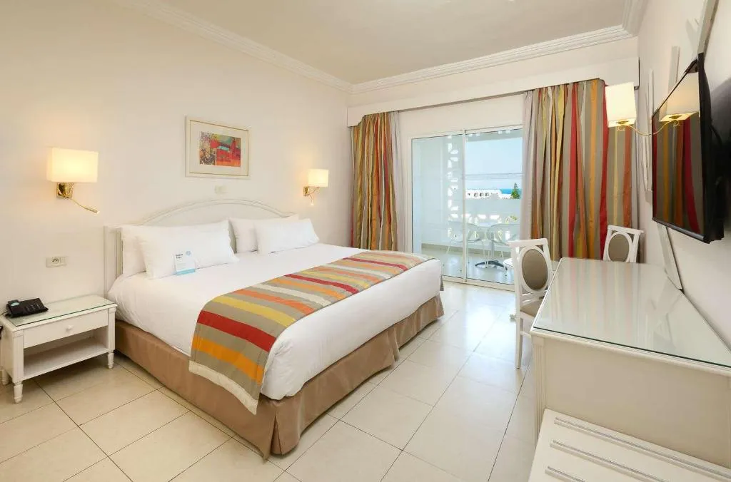 DOUBLE CLASSIC SEA VIEW Room, Occidental Sousse Marhaba, Tunisia