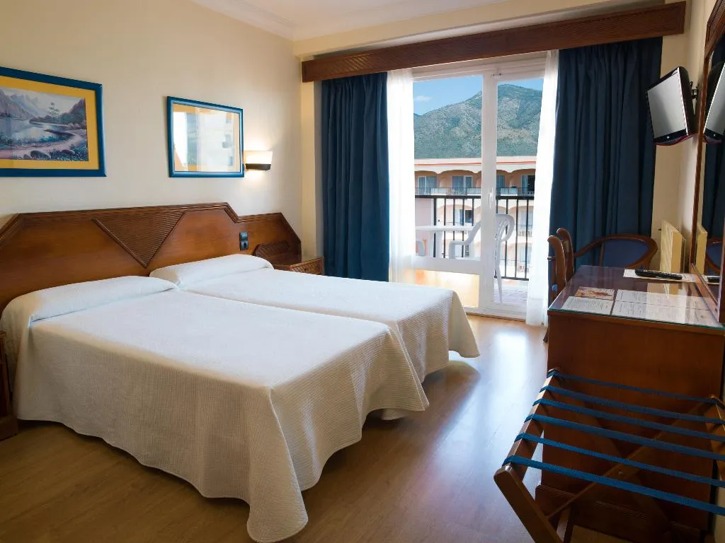 Double or Twin STANDARD Room, Monarque Fuengirola Park, Costa Del Sol
