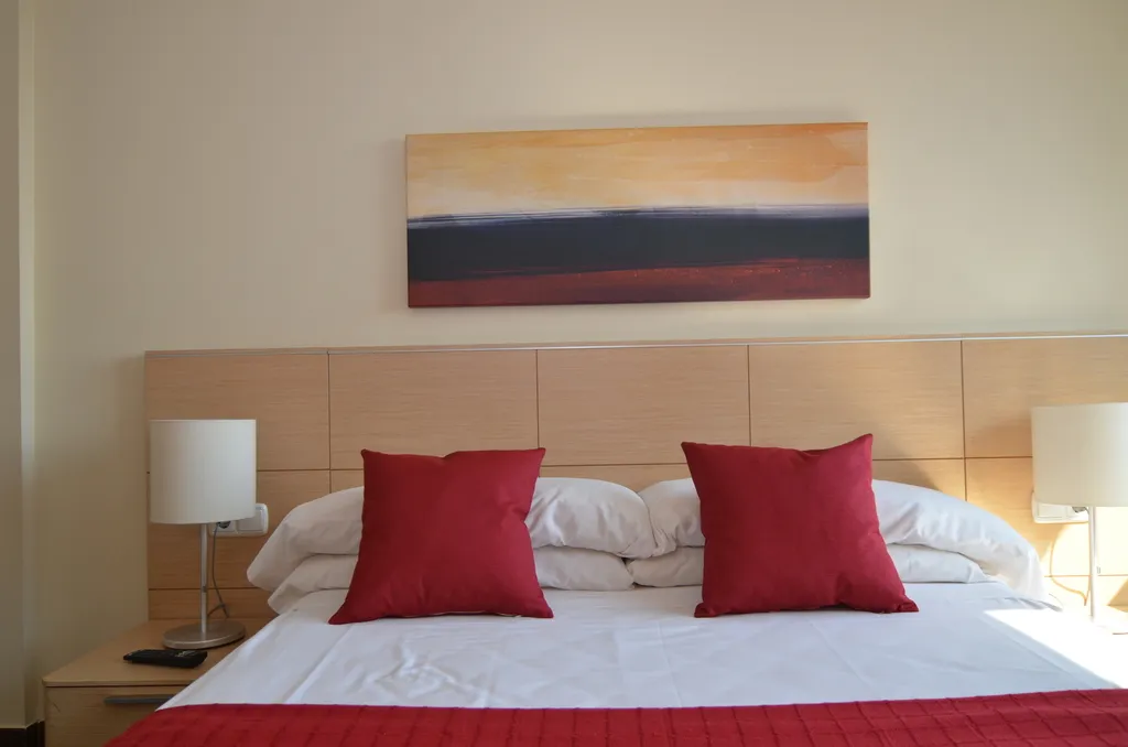 APARTMENT TWO BEDROOMS Room, Valencia Rental, Valencia