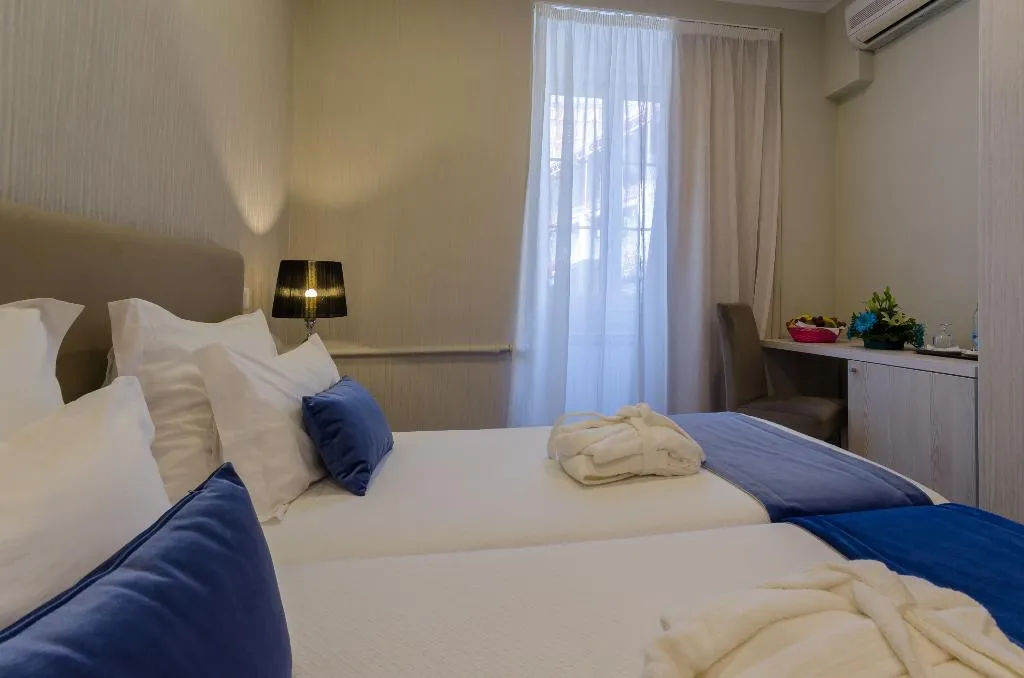 TWIN SUPERIOR Room, Inn Rossio, Lisbon