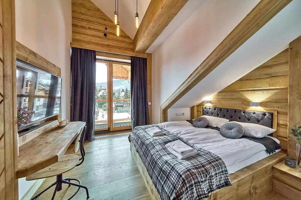Room, ApartHotel Giewont, Krakow
