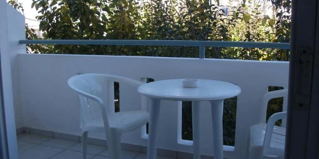 STUDIO CAPACITY 3 Room, Julia apartments, Crete