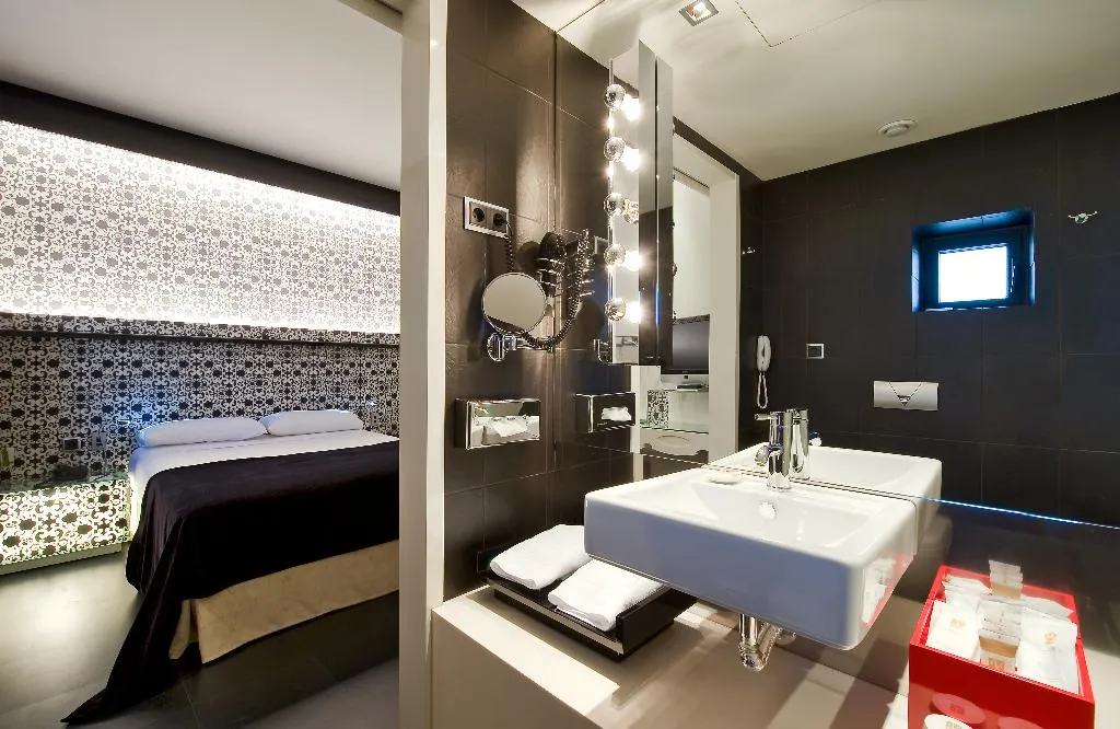 SINGLE STANDARD Room, Vincci Via 66, Madrid