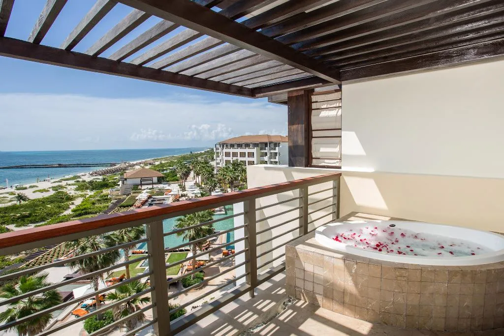 SUITE CLUB SEA VIEW Room, Secrets Playa Mujeres Golf & Spa Resort, Cancun Area