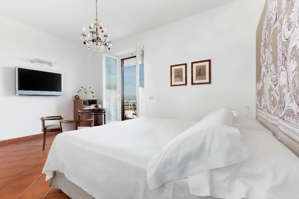 DOUBLE SINGLE USE DELUXE Room, Villa Oriana Relais, Naples