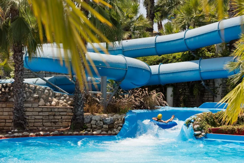 Sports and Entertainment, Seven Seas Hotel Blue, Antalya