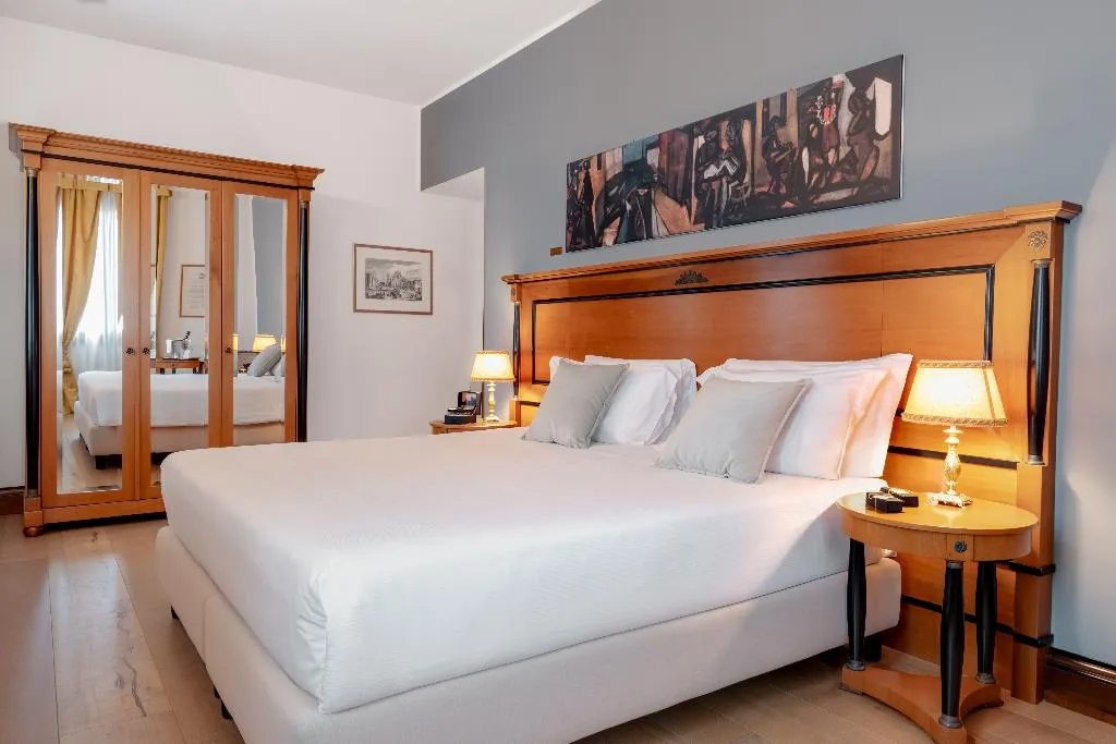 SUITE STANDARD Room, All'Angelo Art Hotel, Venice
