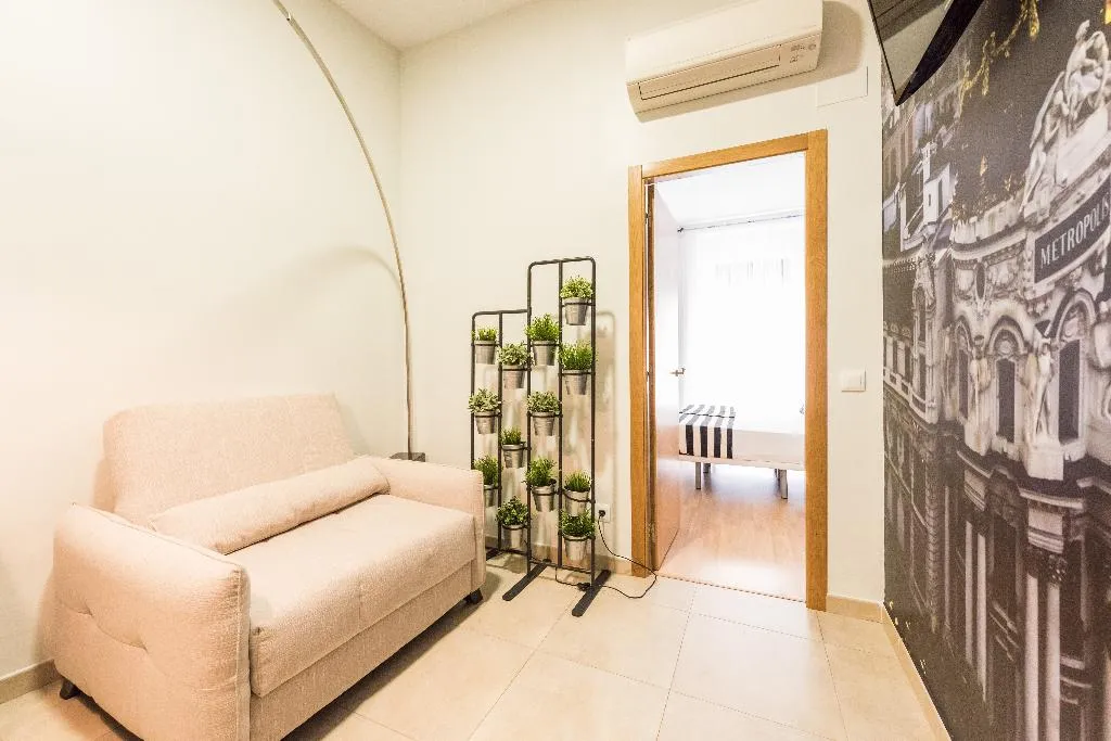 APARTMENT ONE BEDROOM Room, Smartr Chueca, Madrid
