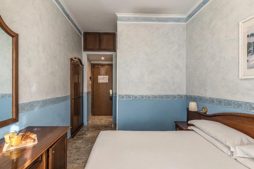 DOUBLE SUPERIOR Room, Hotel Orazia, Rome