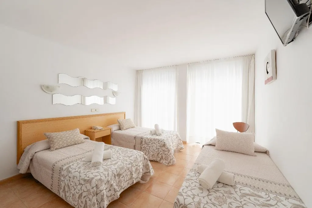 TRIPLE STANDARD Room, Santa Faz TRG, Costa Blanca