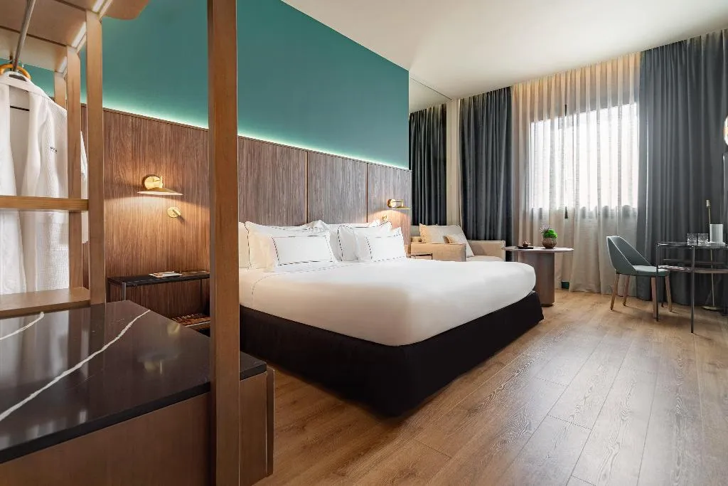 SUITE BUSINESS Room, Melia Milano, Milan
